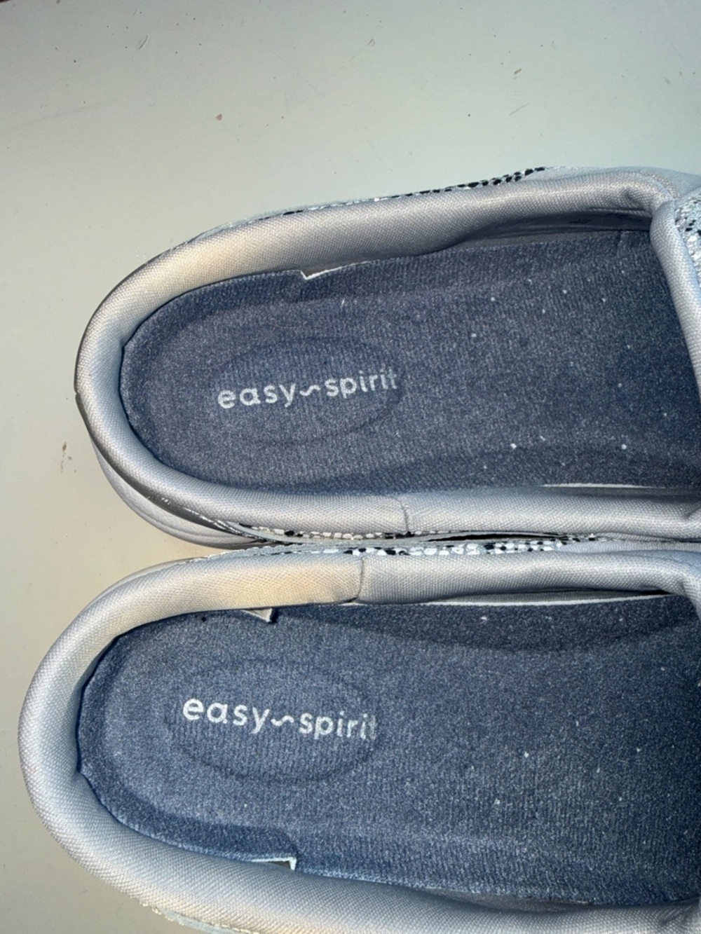 Easy Spirit Metallic Silver Slip-On - Picture 3 of 8